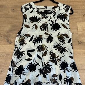 Max Jeans Floral Sleeveless Blouse - Black and Cream